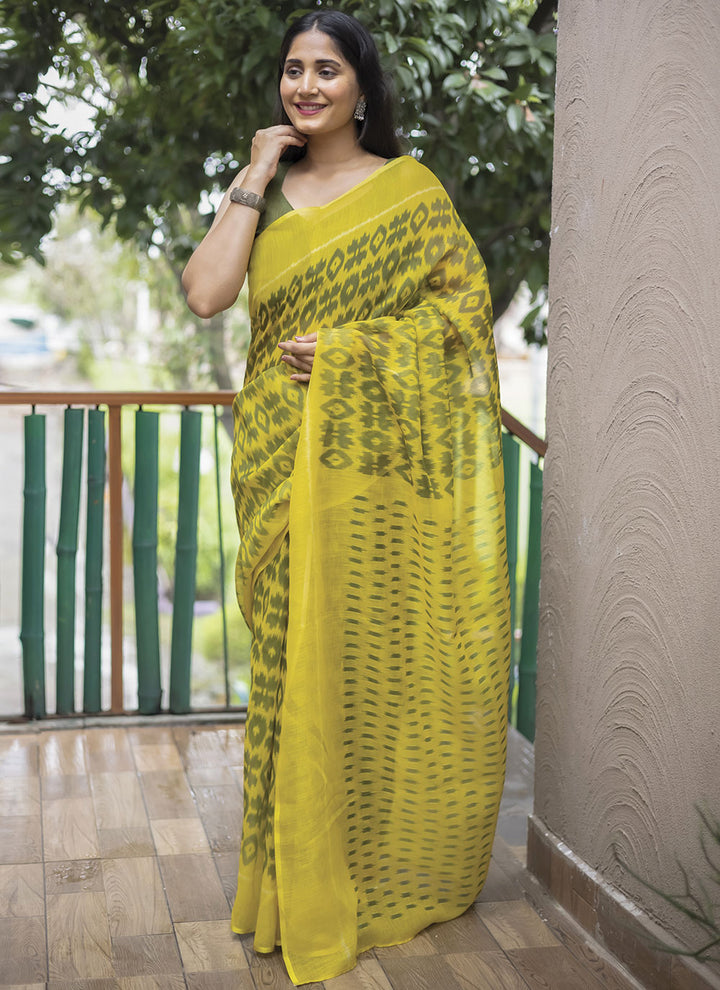 Linen Saree with Digital Print | Ideal for Weddings and Festive Occasions