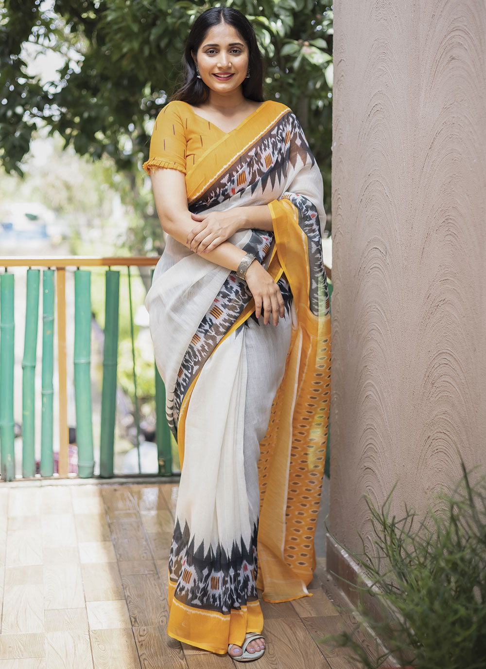 Linen Digital-Printed Saree for Special Events | Elegant Traditional Attire