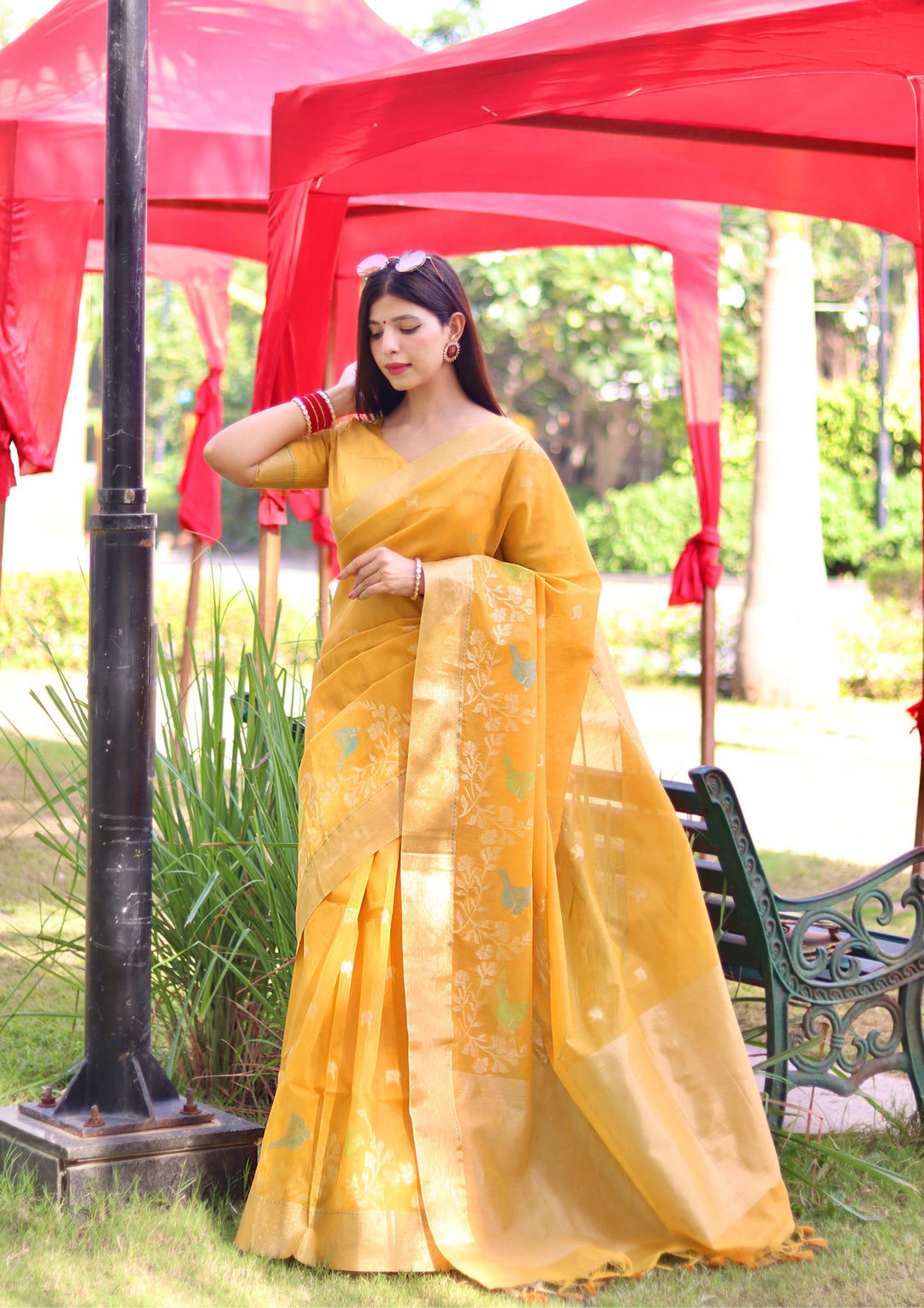 Designer Linen Saree with Heavy Jamdani Work | Perfect for Weddings & Festive Events