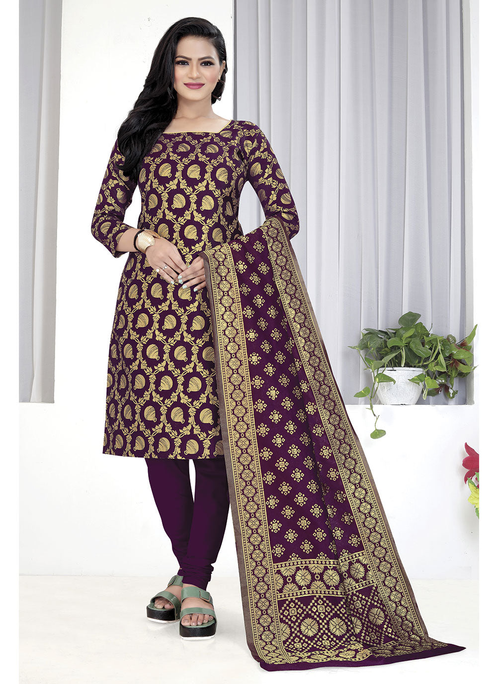 Modern Banarasi Silk Kurti Set | Woven Jacquard & Tafetta Bottom