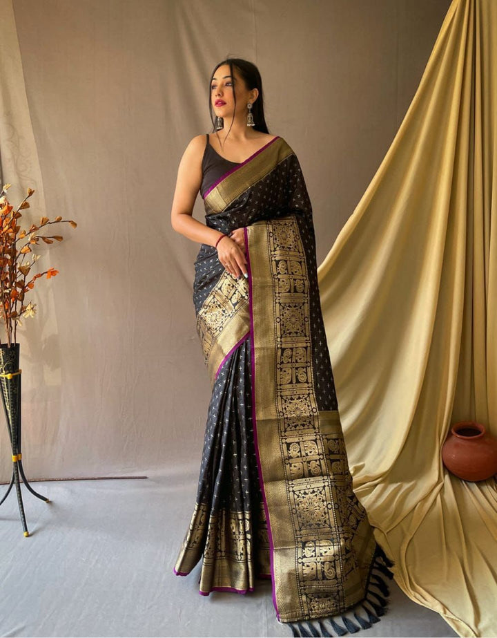 Beautiful Soft Silk Saree | Heavy Jari Weaving & Designer Partywear Look