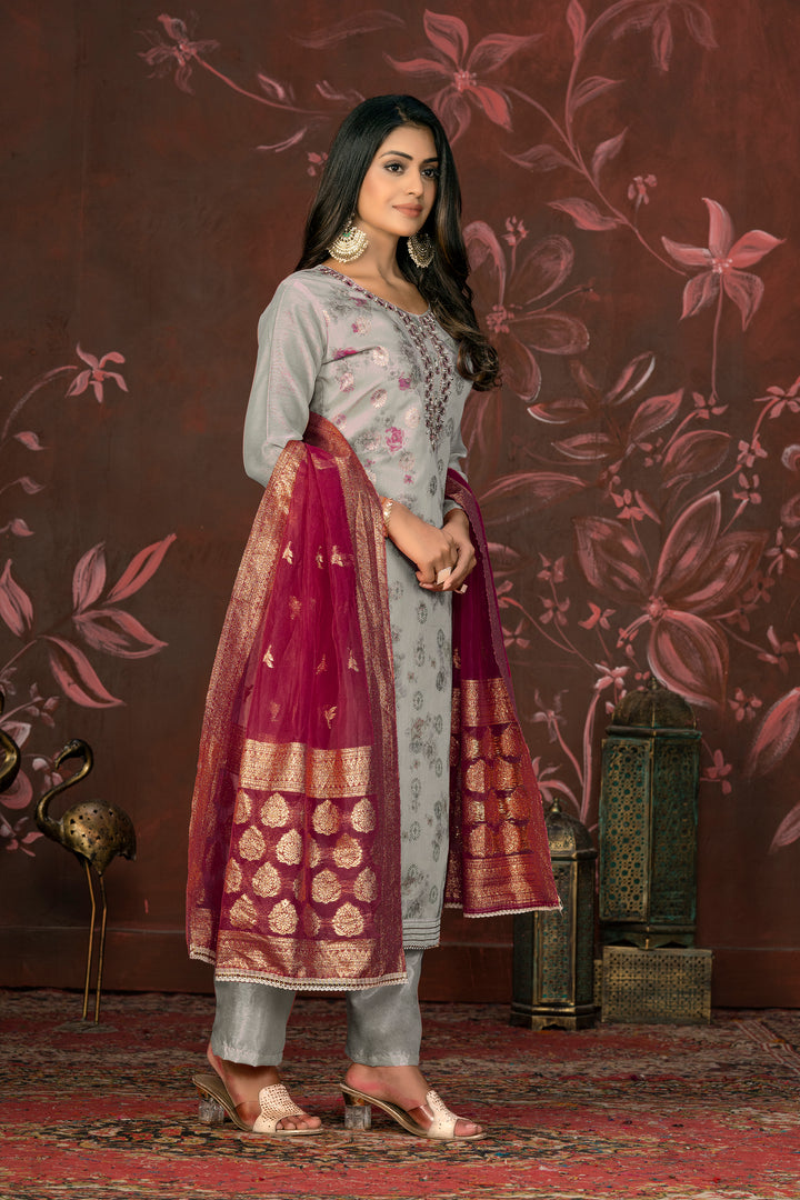 Elegant Modal Butti Suit | Organza Dupatta with Santoon Bottom