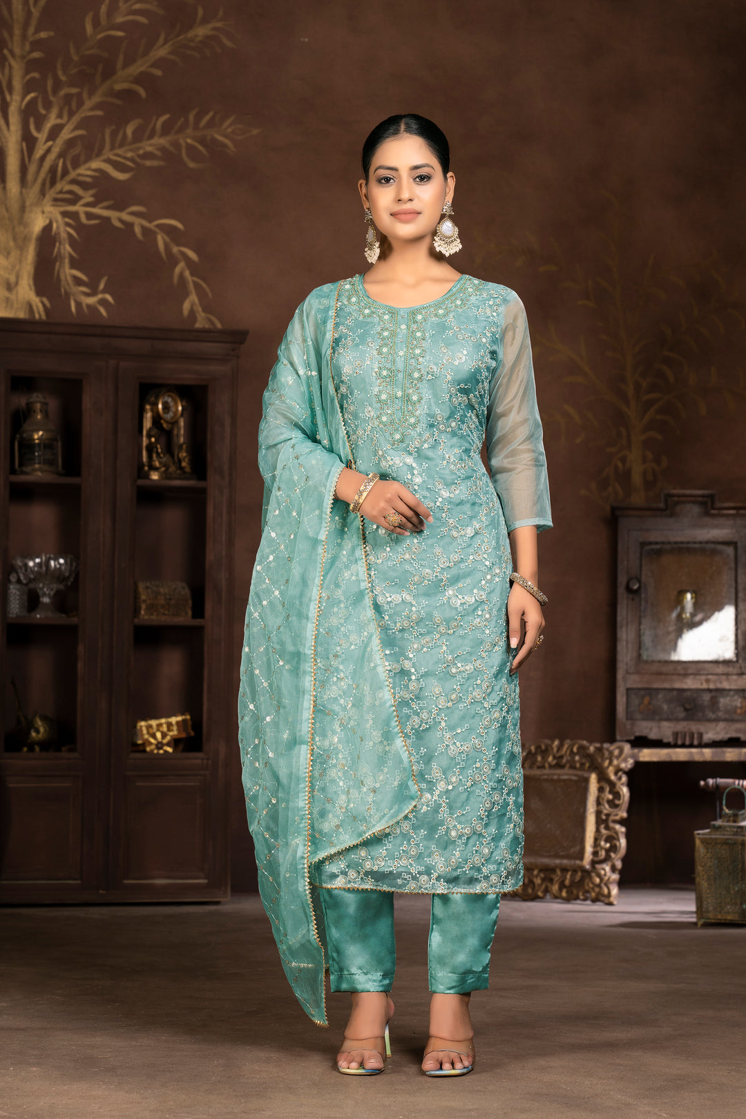 Exquisite Kurti Set for Women | Handwork & Three-Quarter Sleeves