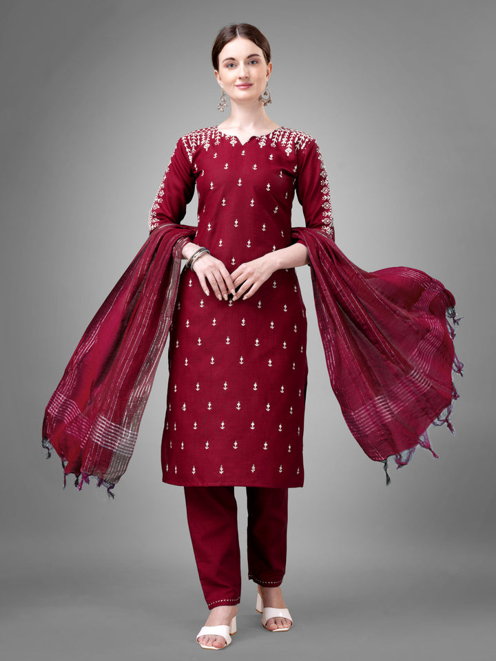 Classic Kurti Set for Women | Printed & Embroidered Elegance