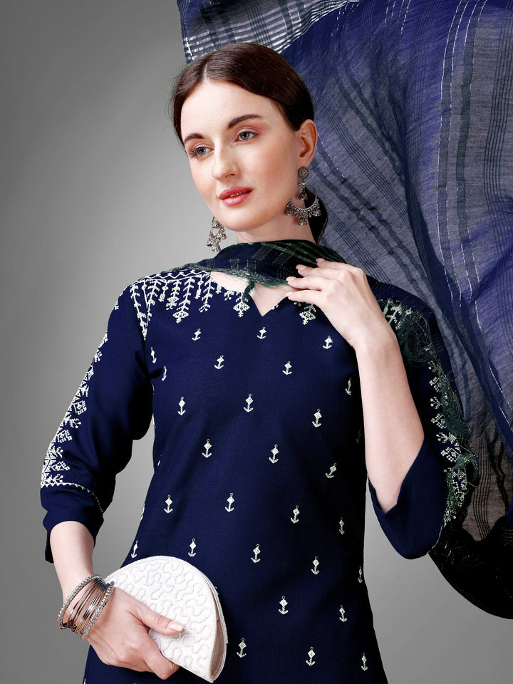 Classic Kurti Set for Women | Printed & Embroidered Elegance