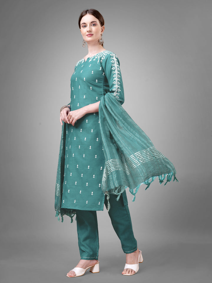 Classic Kurti Set for Women | Printed & Embroidered Elegance