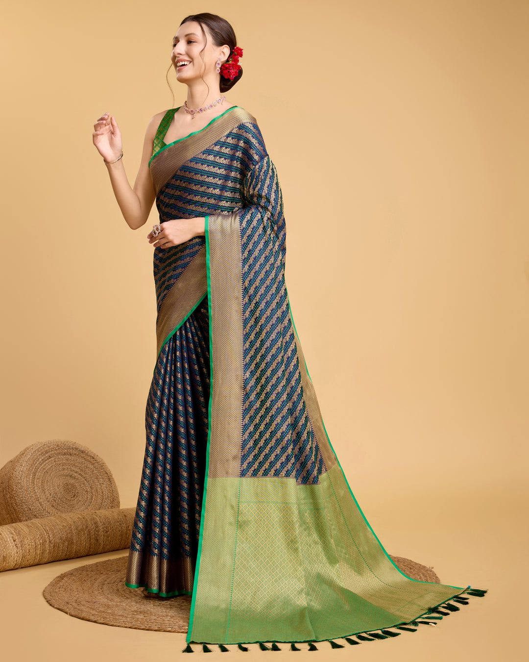 Designer Patola Silk Saree | Jacquard Weaving for Special Events & Festivities