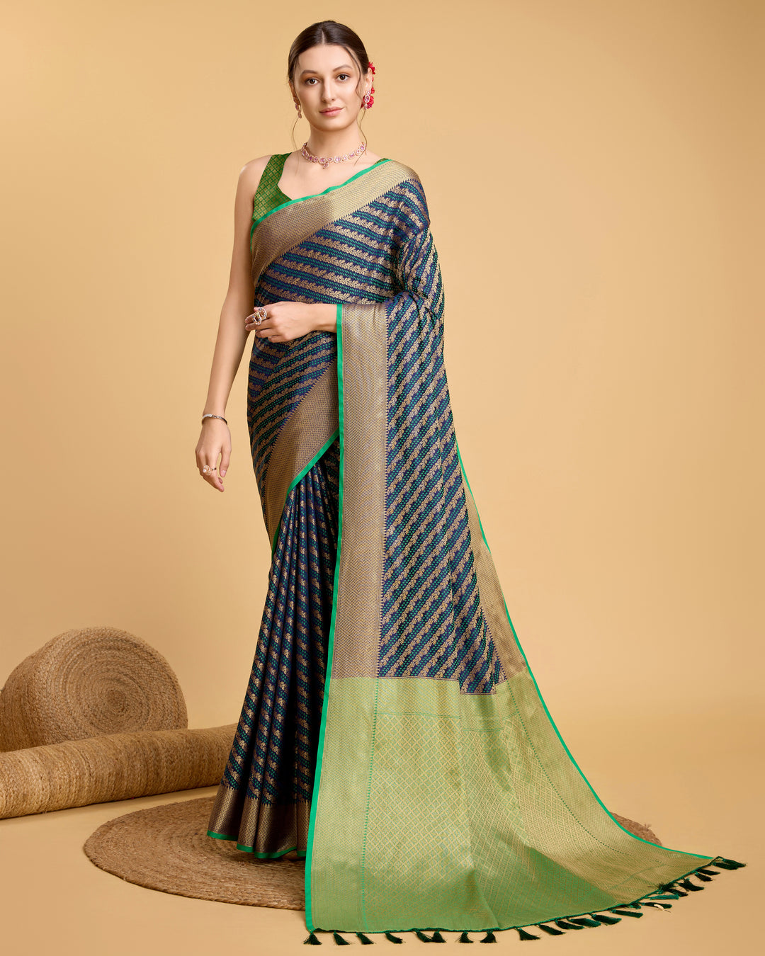 Designer Patola Silk Saree | Jacquard Weaving for Special Events & Festivities