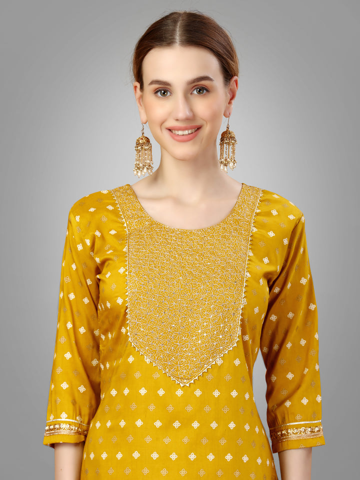 Modern Silk Blend Kurti Set | Exquisite Embroidery & Style