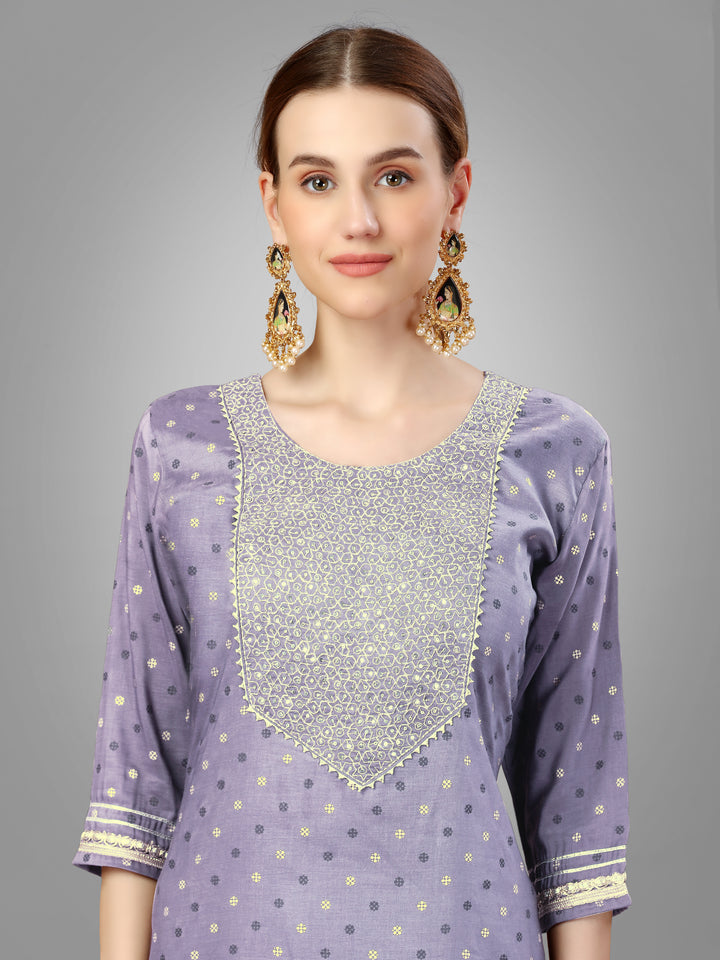 Modern Silk Blend Kurti Set | Exquisite Embroidery & Style