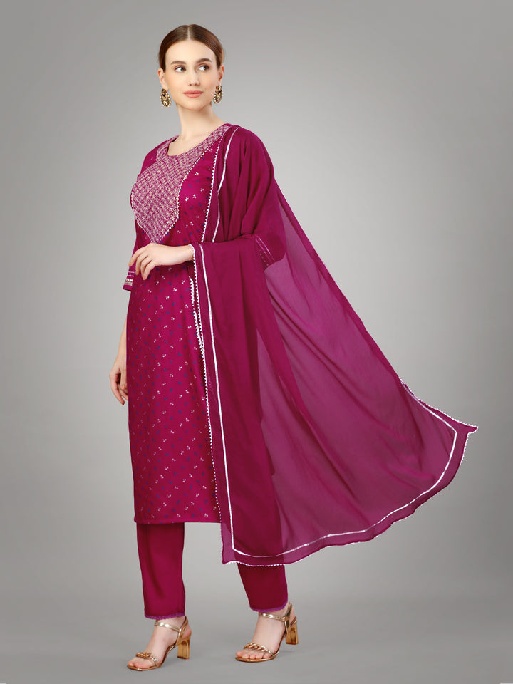 Modern Silk Blend Kurti Set | Exquisite Embroidery & Style