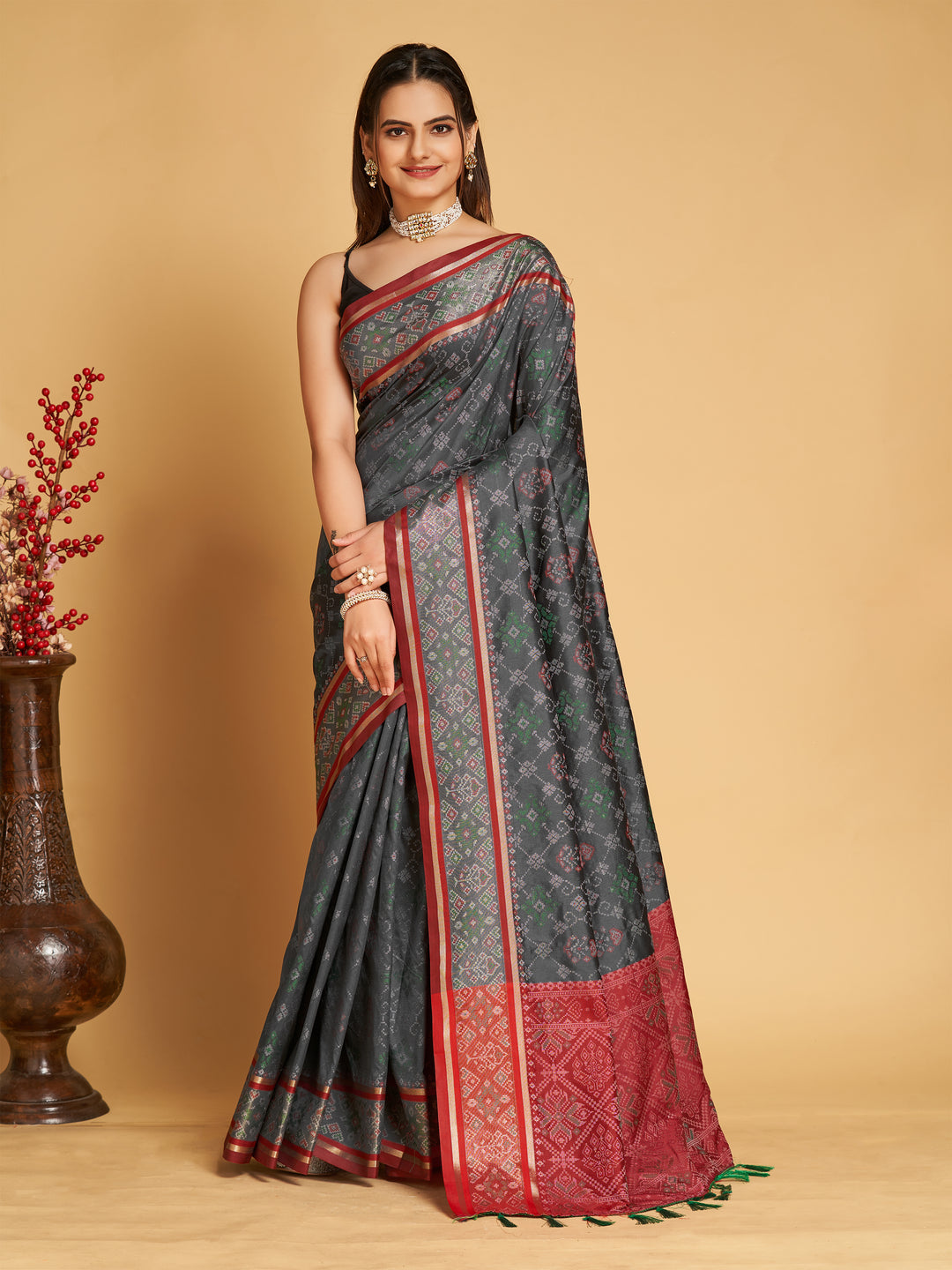 Patola Silk Jacquard Saree | Designer Weaving for Special Events & Weddings