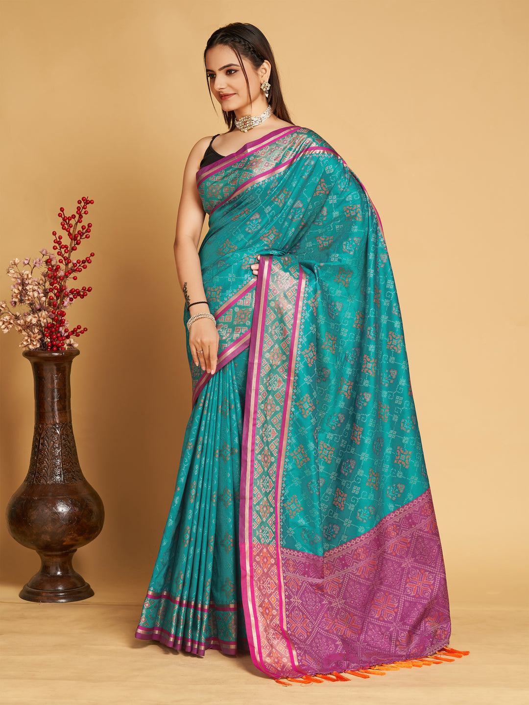 Patola Silk Jacquard Saree | Designer Weaving for Special Events & Weddings