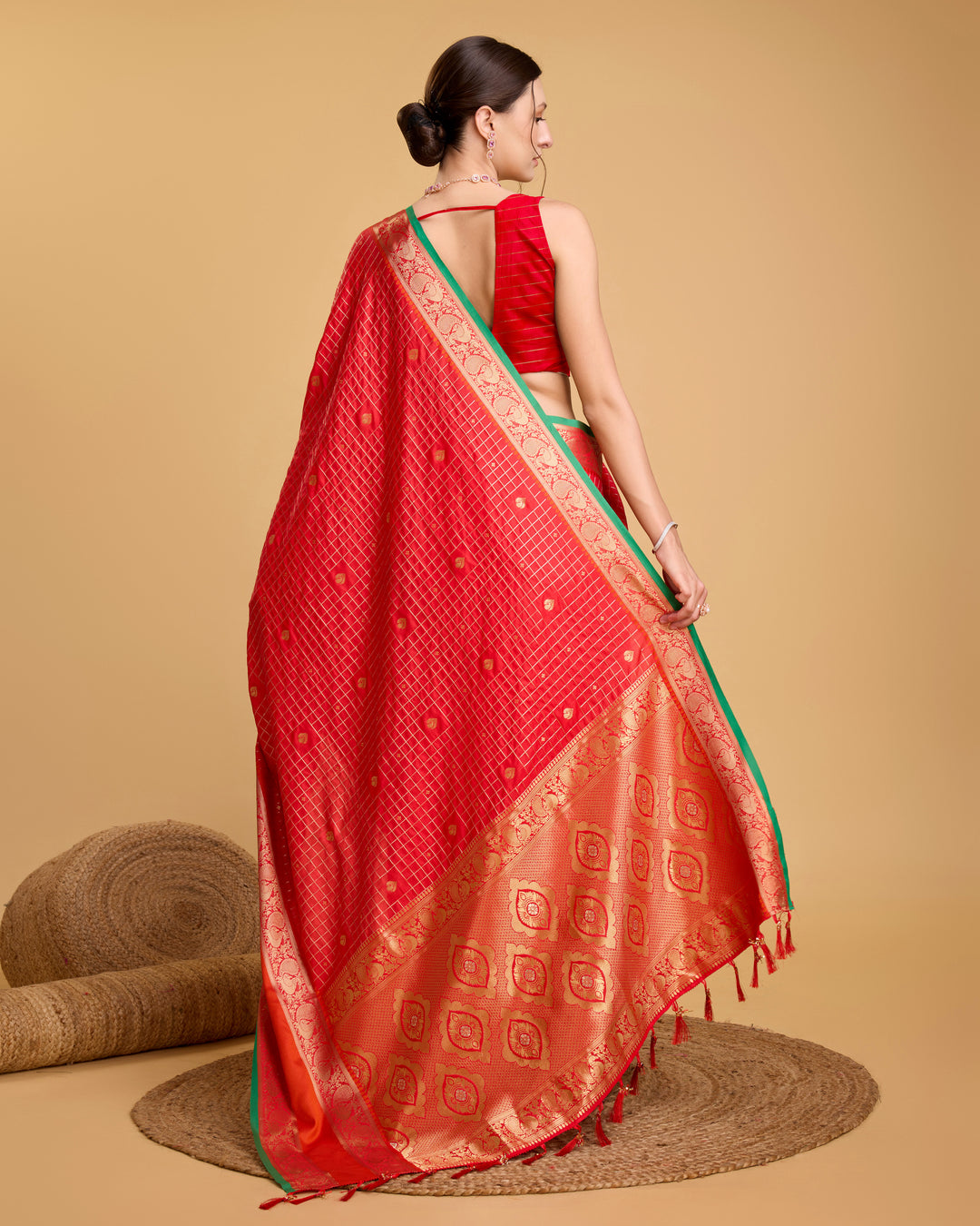 Designer Silk Saree with Jacquard Weaving | Perfect for Weddings & Festive Events