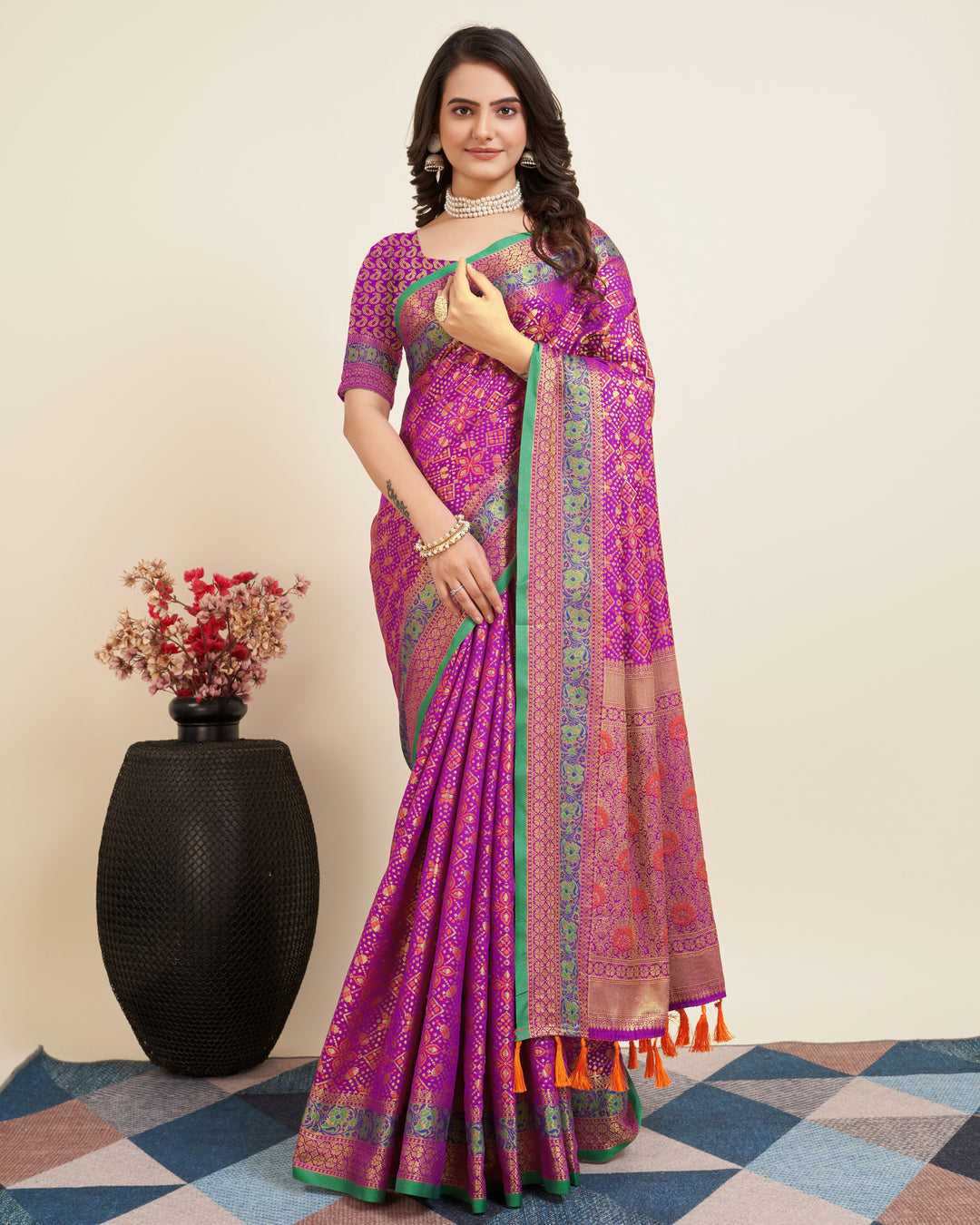 Elegant Patola Silk Saree | Designer Jacquard Weave for Special Events