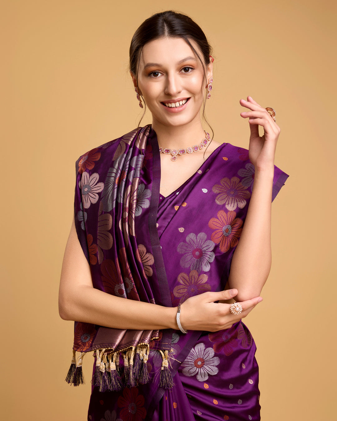 Designer Silk Saree with Jacquard Weaving | Perfect for Weddings & Festive Events