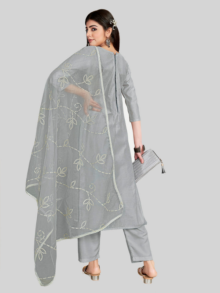 Stylish Embroidered Kurti Set | Round Neck & Organza Dupatta Office Wear