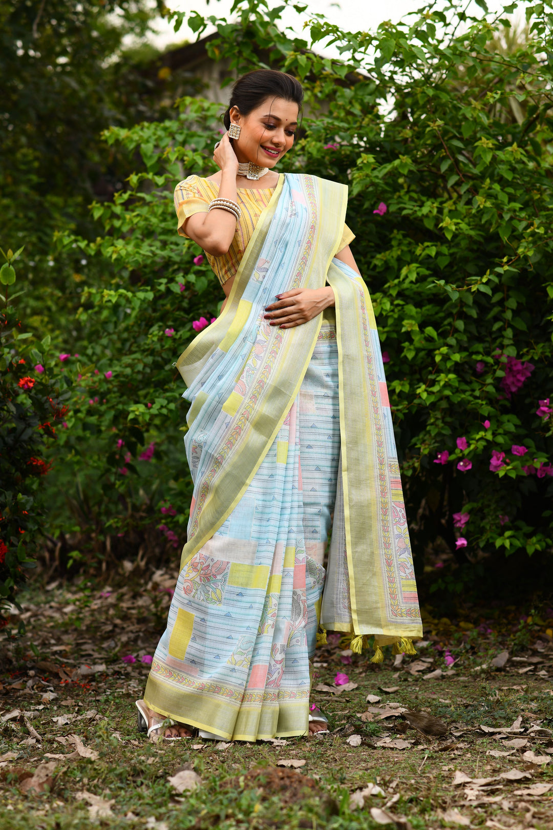 Designer Linen Saree with Wevon-Jari Work | Perfect for Weddings and Festive Events