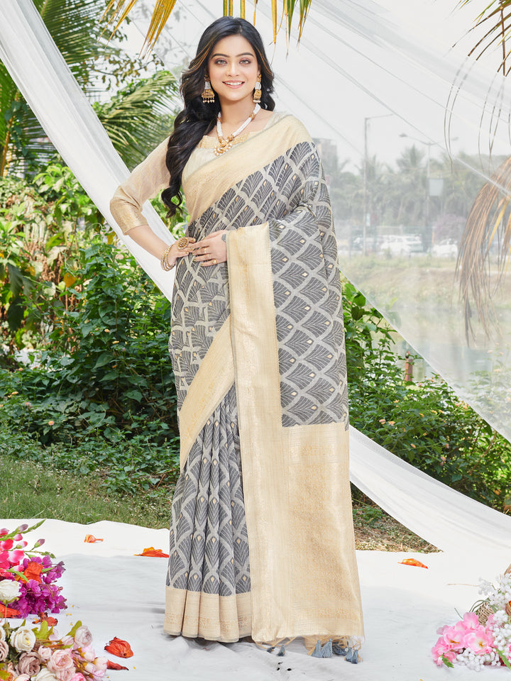 Cotton Digital Printed Saree | Woven Fabric for Weddings & Festive Events