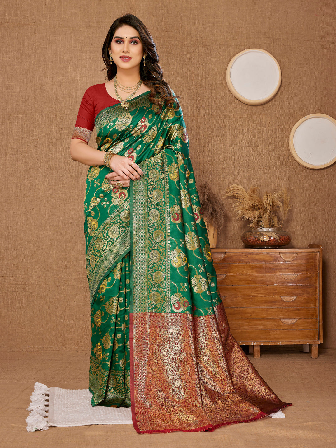 Radiant Banarasi Silk Saree with | Elegance Redefined for Weddings