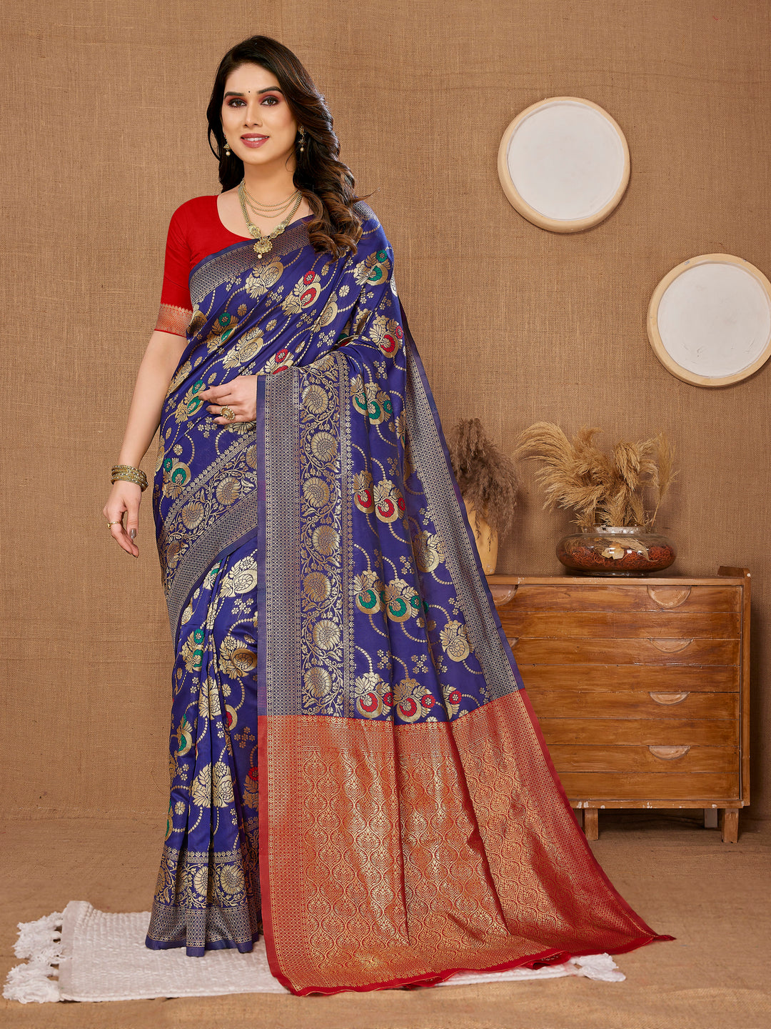 Radiant Banarasi Silk Saree with | Elegance Redefined for Weddings