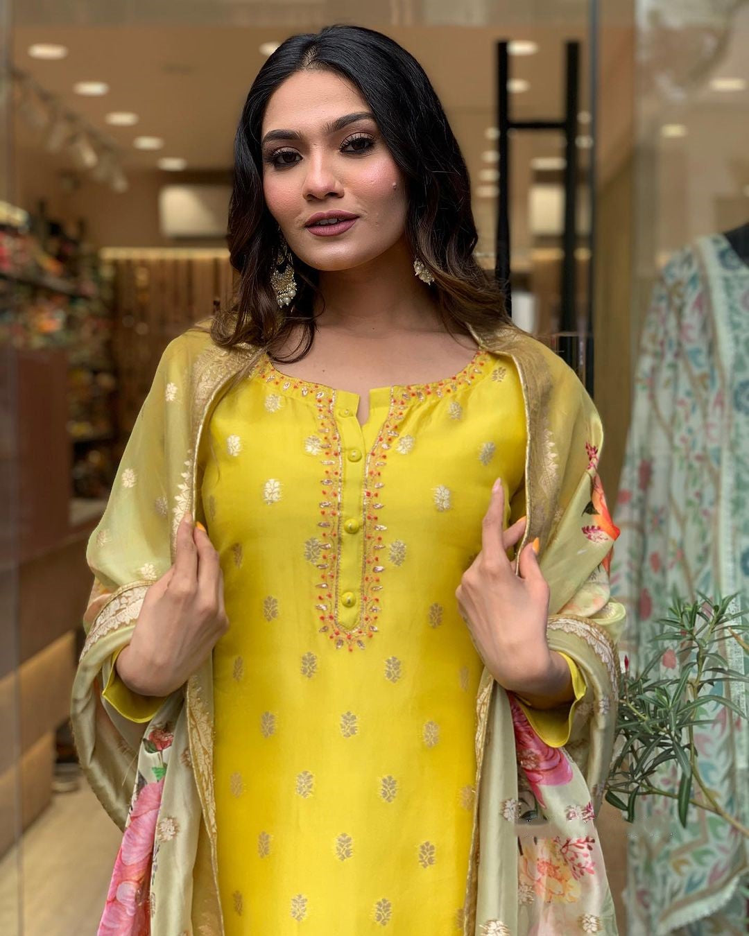 Festive Yellow Kurti Set | Round Neck Outfit with Viscose Bottoms