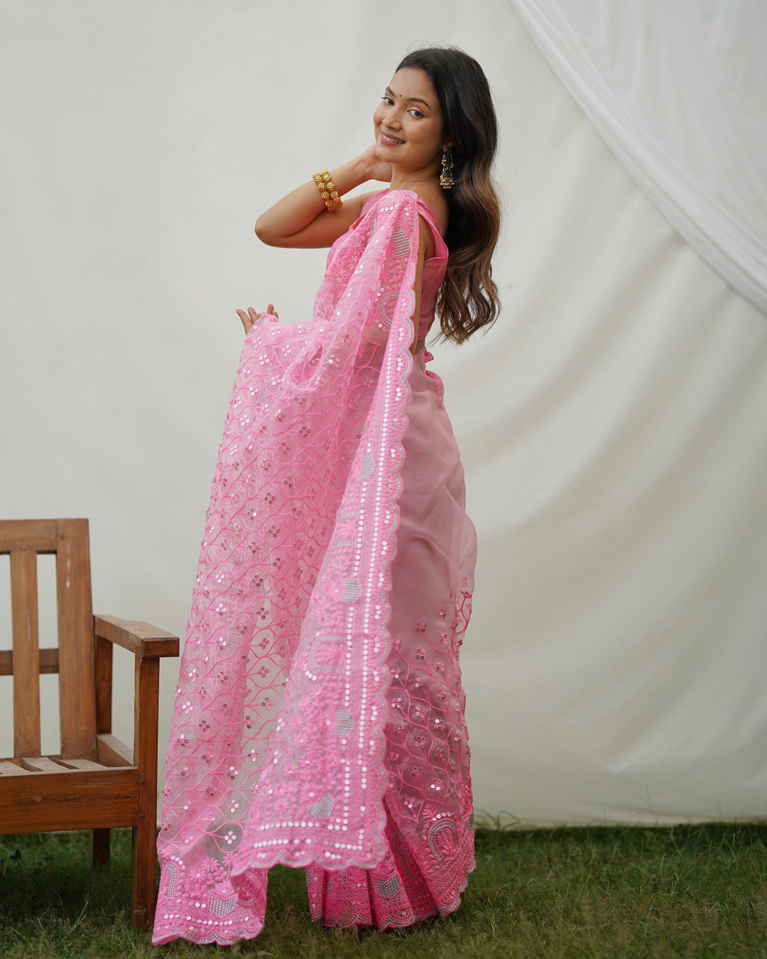 Sophisticated Organza Saree | A Captivating Traditional Ensemble