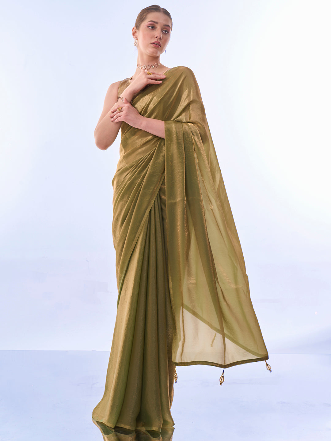 Designer Fendy Saree with Art-Silk Blouse | Perfect for Weddings & Festivals