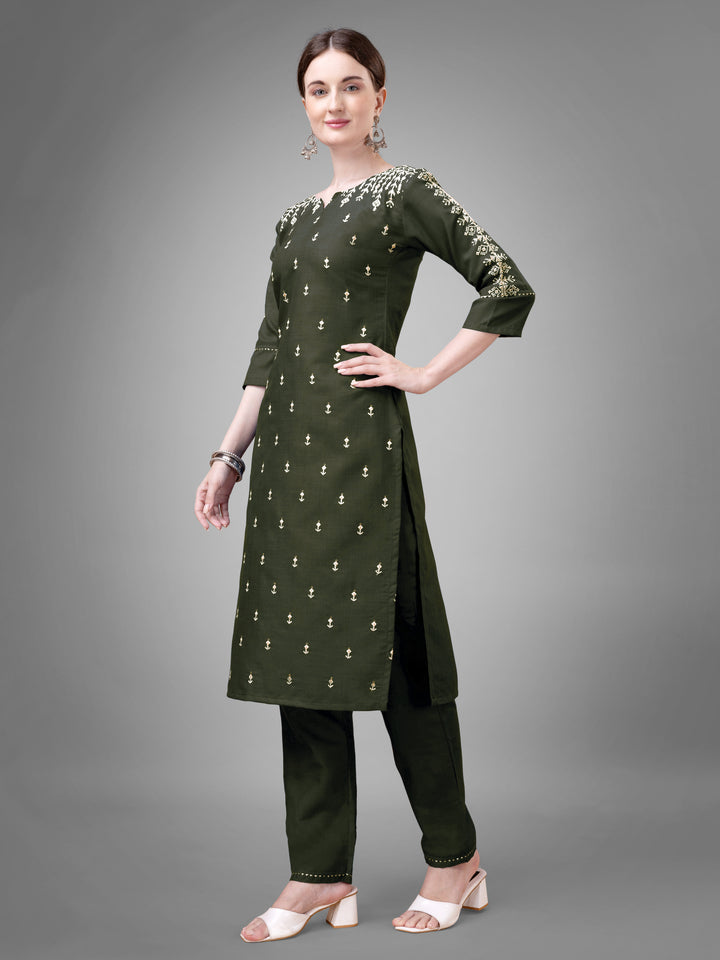 Stylish Kurti Set with Embroidery | Portrait Neck & Matching Bottoms