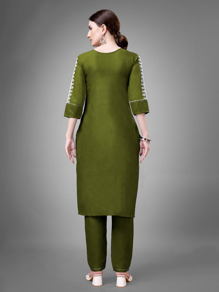 Stylish Kurti Set with Embroidery | Portrait Neck & Matching Bottoms