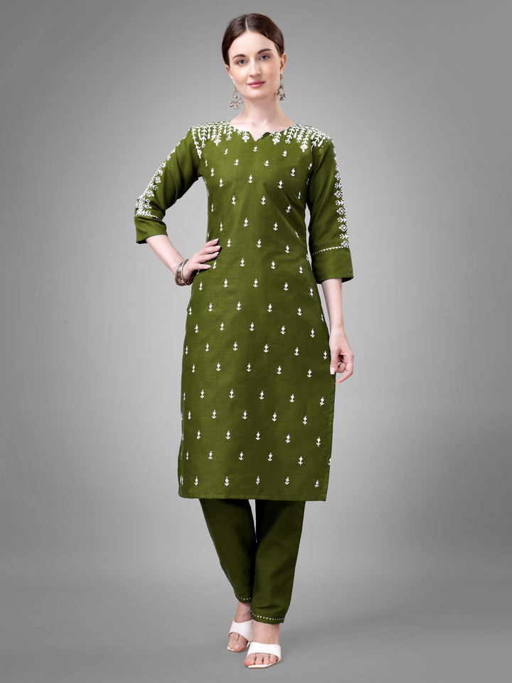 Stylish Kurti Set with Embroidery | Portrait Neck & Matching Bottoms