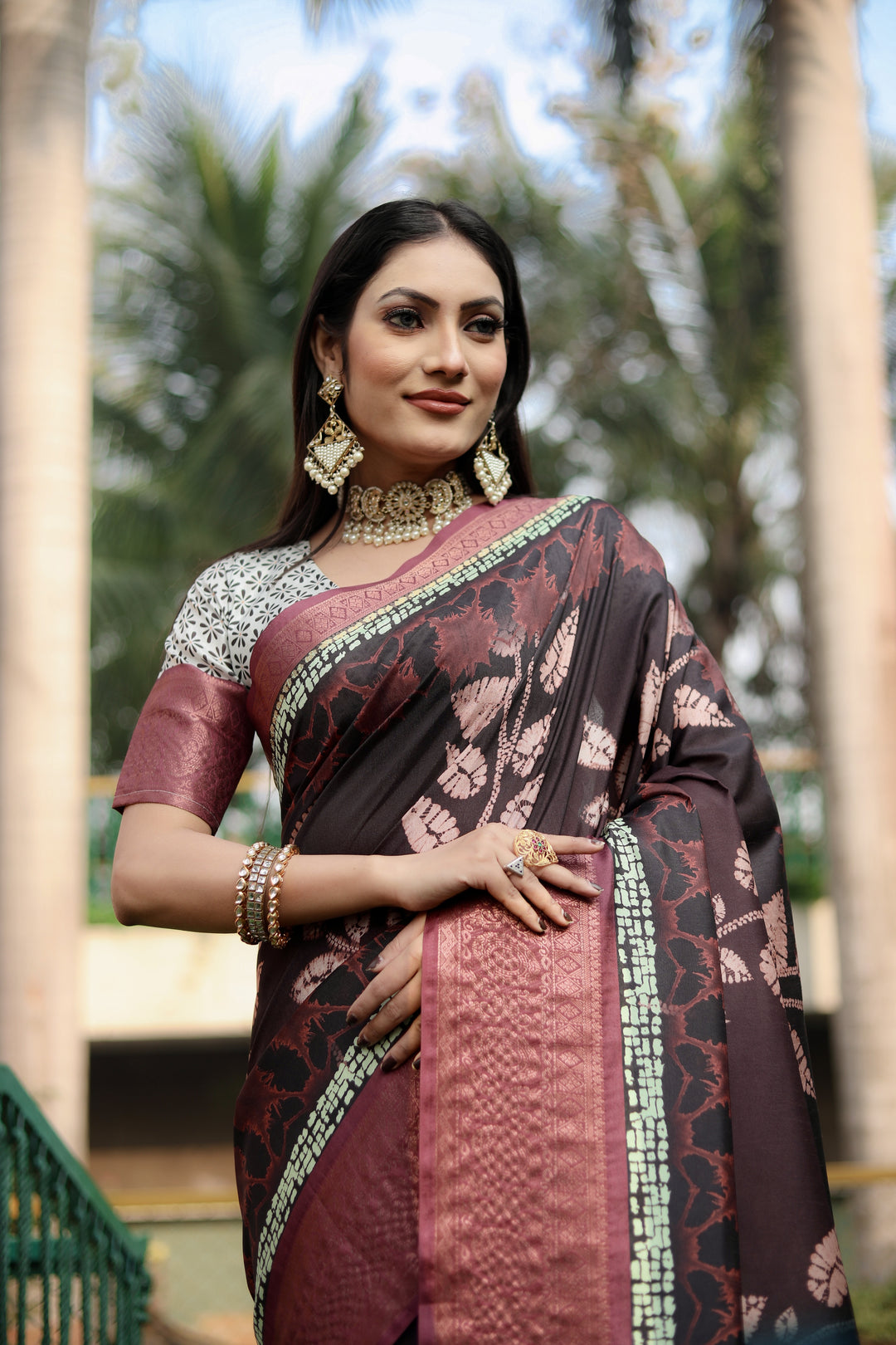 Dola Silk Saree | Wevon Border Kalamkari & Digital Print for Weddings