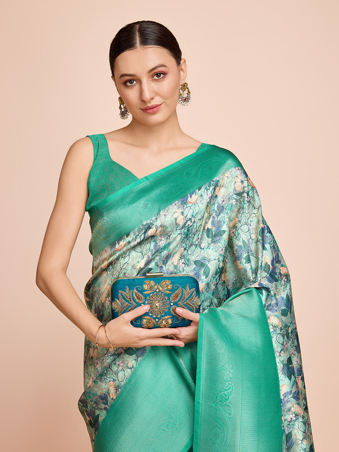 Gorgeous Kanjivaram Silk Saree | Crafted for Timeless Elegance