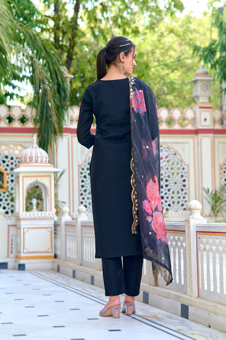 Stunning Chanderi Salwar Kameez with elegant Embroidery | Perfect for Festive Wear