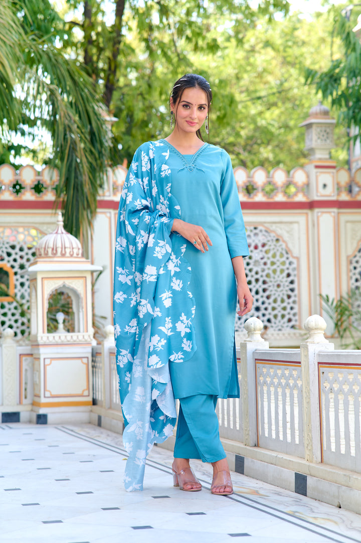 Stunning Chanderi Salwar Kameez with elegant Embroidery | Perfect for Festive Wear