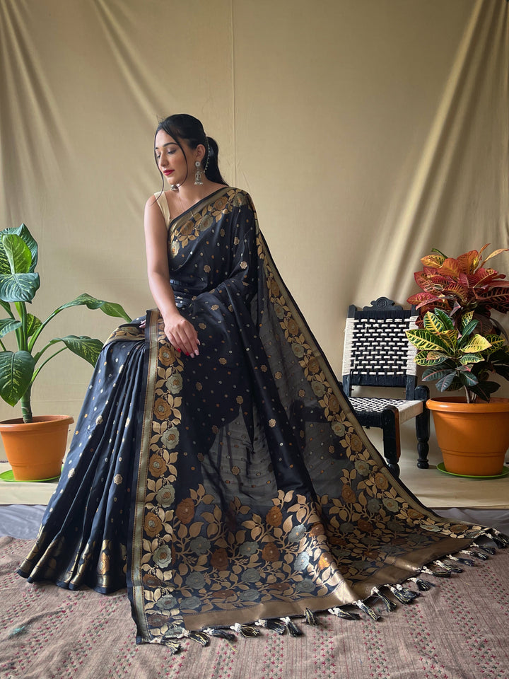 Exquisite Soft Silk Saree with | Elegance Redefined for Weddings