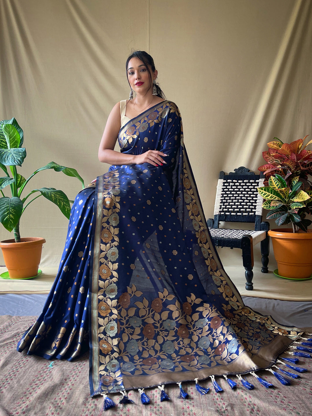 Exquisite Soft Silk Saree with | Elegance Redefined for Weddings