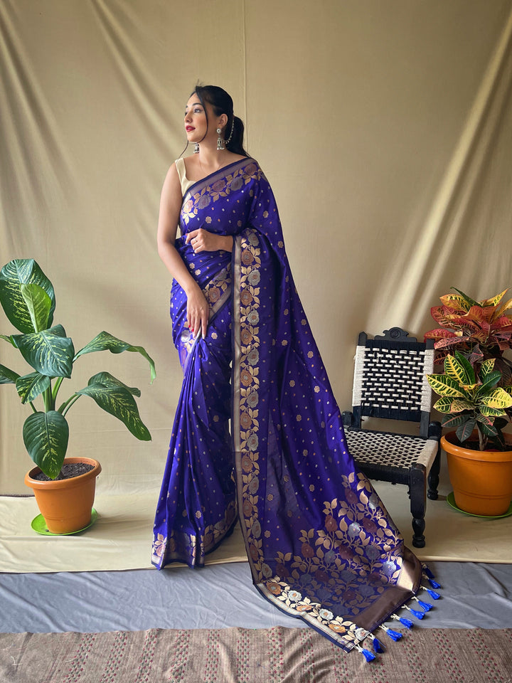 Exquisite Soft Silk Saree with | Elegance Redefined for Weddings