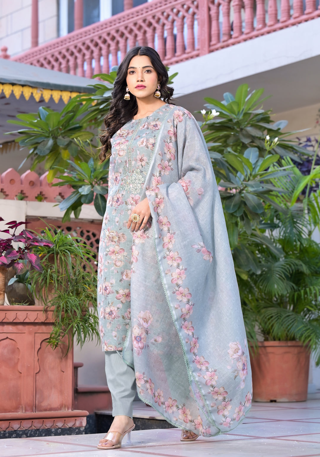 Stunning Linen Salwar Kameez with Floral Embroidery | Perfect Festive Wear