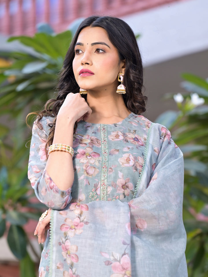 Stunning Linen Salwar Kameez with Floral Embroidery | Perfect Festive Wear