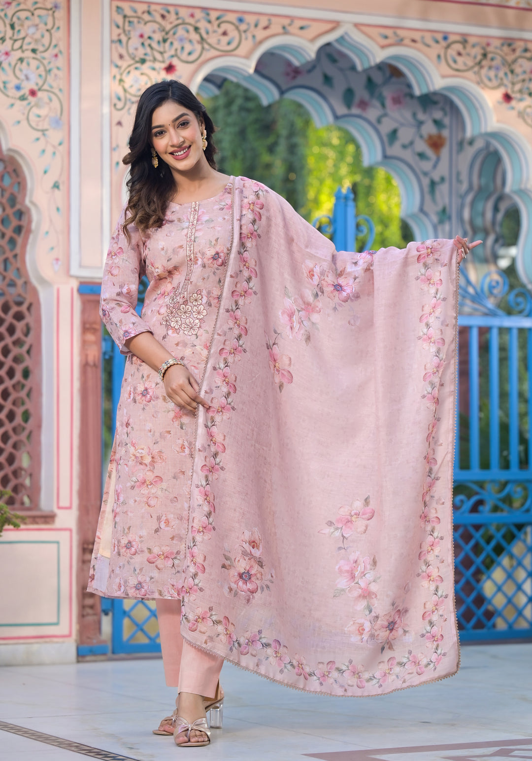 Stunning Linen Salwar Kameez with Floral Embroidery | Perfect Festive Wear