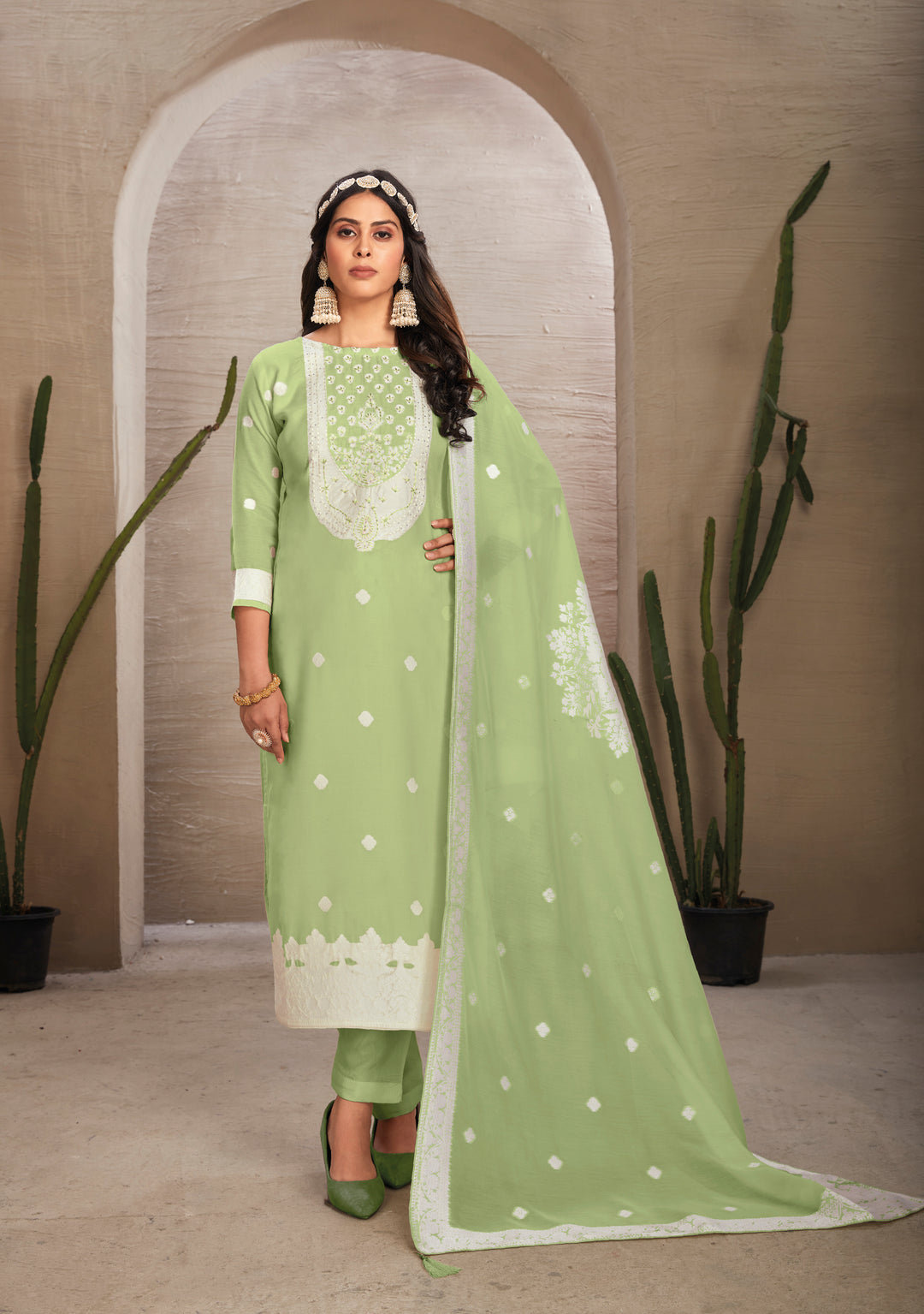 Stunning Organza Salwar Kameez with Floral Print and Embroidered Neckline | Perfect Festive Wear