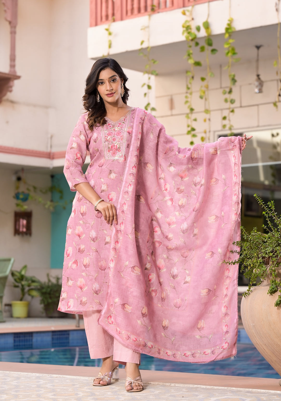 Stunning Linen Salwar Kameez with Floral Embroidery | Perfect Festive Wear