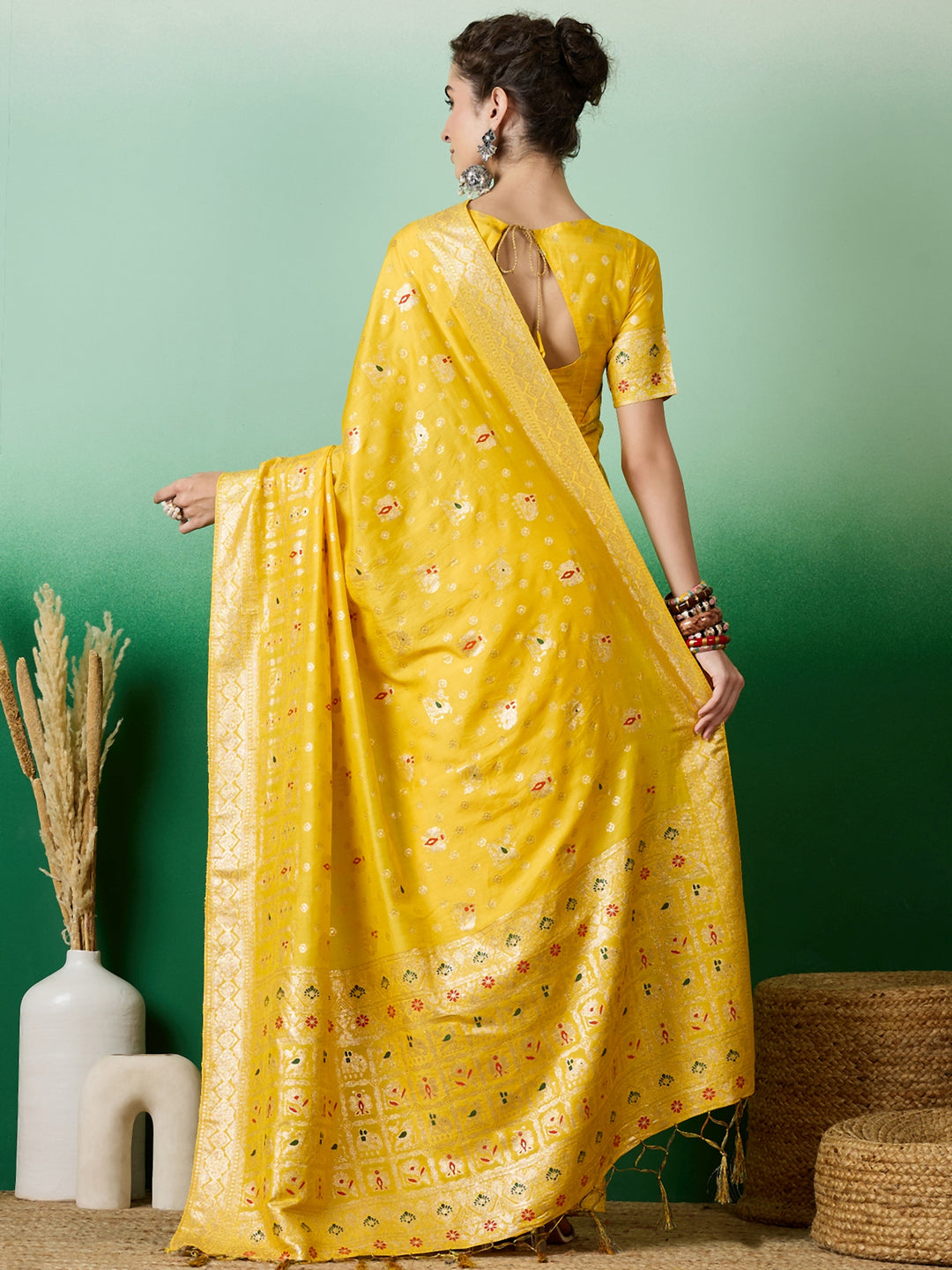 Elegant Wevon Jacquard Designer Saree | Banarasi Silk & Dola Cotton Blend