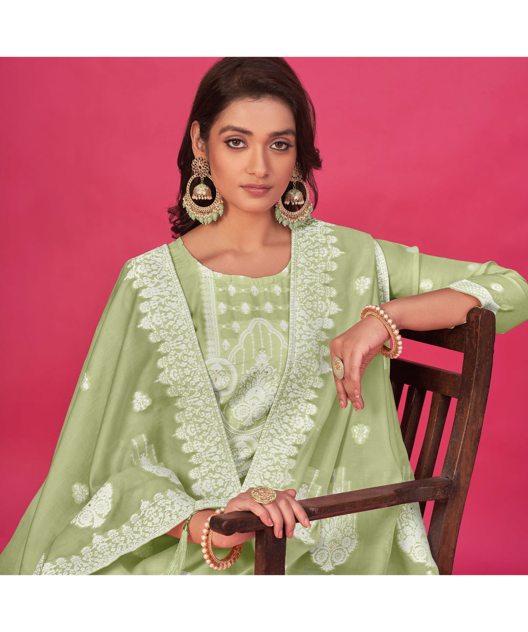 Stunning Organza Salwar Kameez with Floral Print and Embroidered Neckline | Perfect Festive Wear