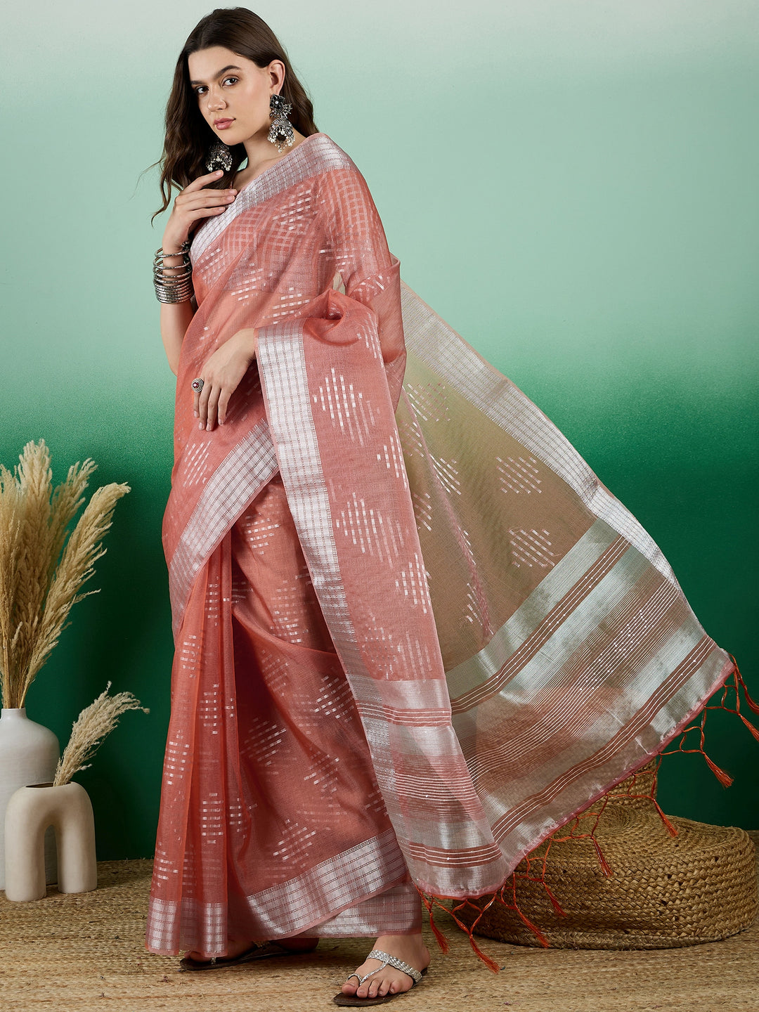 Radiant Khadi Organza Saree with Blouse | A Stylish and Sophisticated Choice