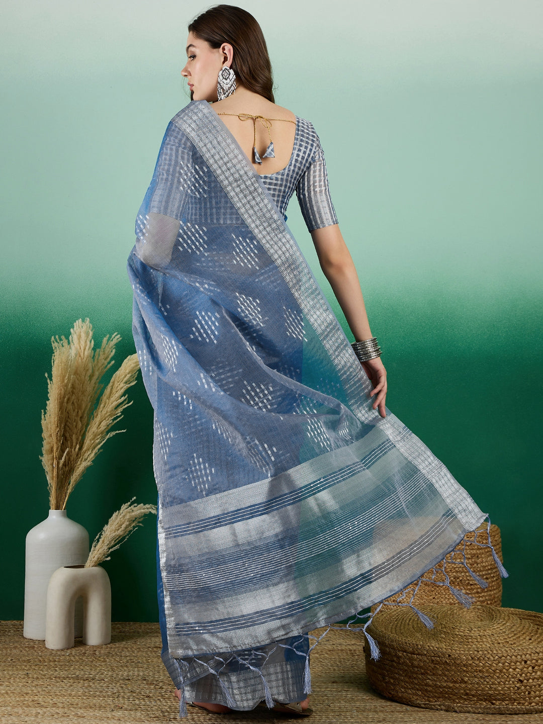 Radiant Khadi Organza Saree with Blouse | A Stylish and Sophisticated Choice