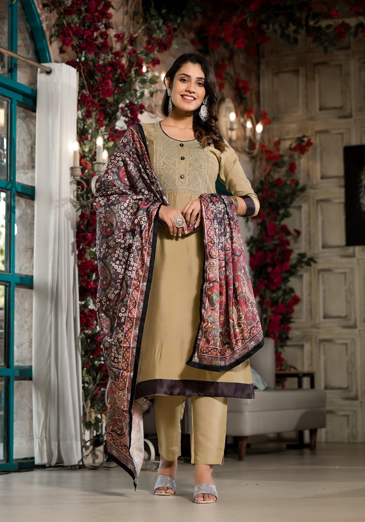 Stunning Silk Blend Salwar Kameez with Intricate Embroidery | Ideal for Festive Occasions