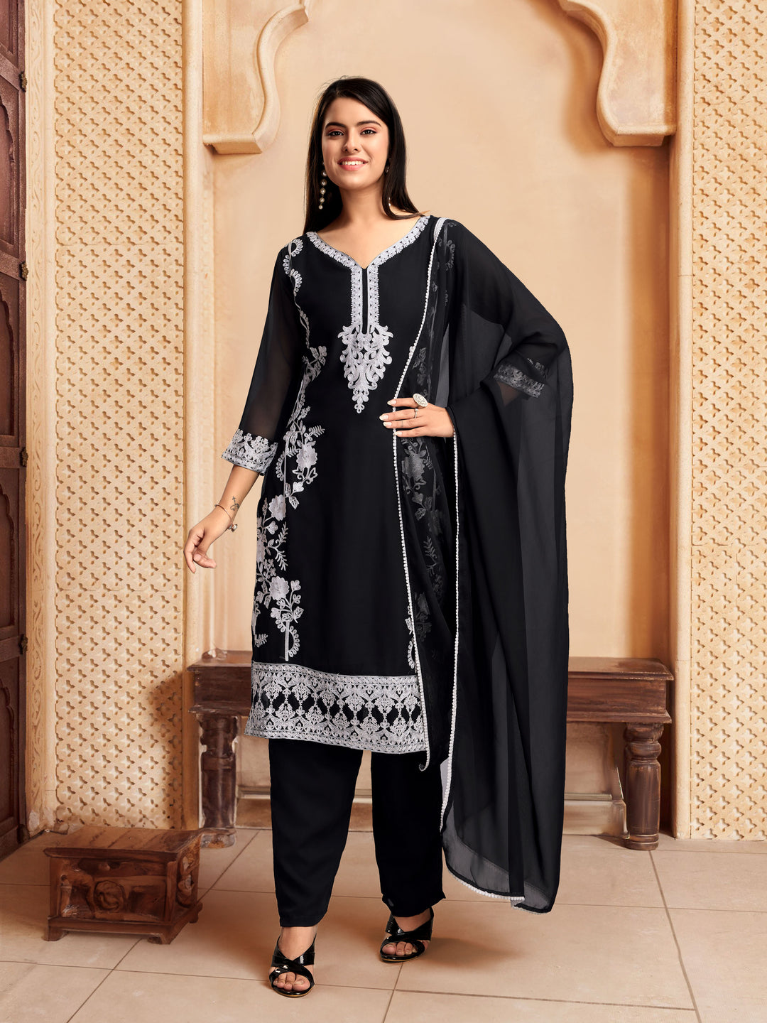 Elegant Georgette Salwar Kameez with Intricate Embroidery and Matching Dupatta