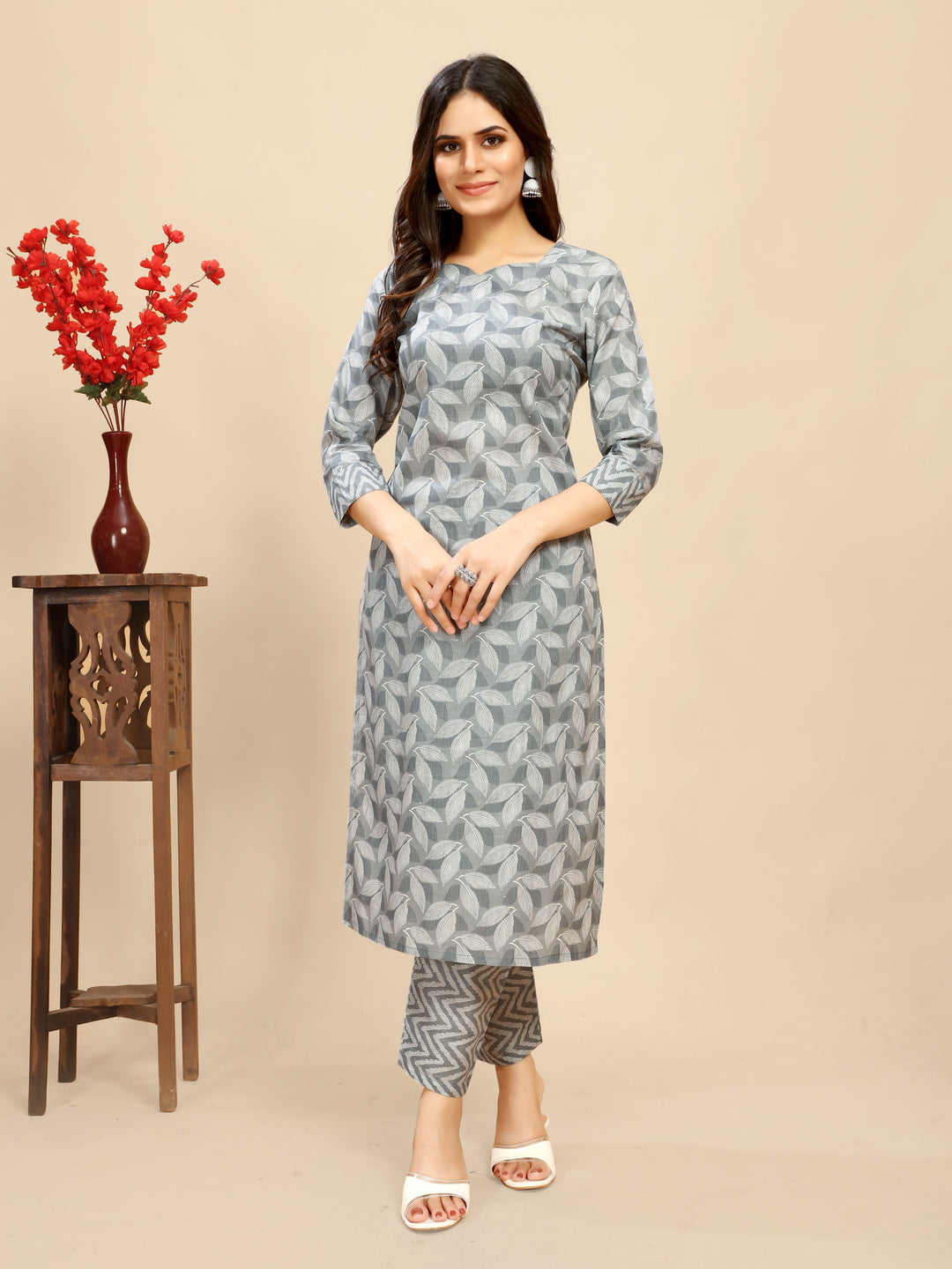 Elegant Cotton Outfit | Beautiful Kurti Set with Designer Prints